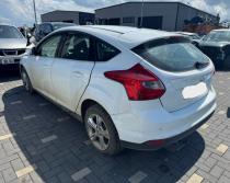 Dezmembrez piese caroserie, motor, cutie viteze, suspensie Ford Focus 3 1.6 TDCI, T1DB.