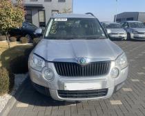 Dezmembrez piese caroserie, motor, cutie viteze, suspensie Skoda Fabia 2 (5J, 542) 1.2 benz, BZG