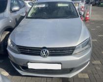 Dezmembrez piese caroserie, motor, cutie viteze, suspensie Volkswagen Jetta 4 (6Z) 2.0 TDI, CFFB.