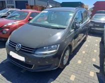 Dezmembrez piese caroserie, motor, cutie viteze, suspensie Volkswagen Sharan (7N) 2.0 TDI, CFFB