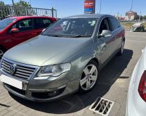 Dezmembrez piese caroserie, motor, cutie viteze, suspensie, VW Passat (3C2), 2.0 TDI, BKP.