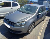 Dezmembrez piese caroserie, motor, cutie viteze, suspensie Volkswagen Golf 6 (5K1) 2.0 TDI, CBD