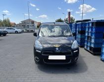 Dezmembrez piese caroserie, motor, cutie viteze, suspensie, Peugeot Partner (II) Tepee, 1.6 HDI, 9HP.