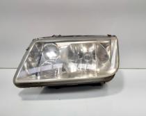 Far stanga, Vw Bora Combi (1J6) vol pe stanga (idi:697487)