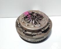 Volanta masa dubla cu placa presiune, Audi A4 Avant (8ED, B7), 2.2 CDI, OM651913, 6 vit man (id:648997)