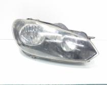 Far dreapta, Vw Golf 6 Variant (AJ5) vol pe dreapta (idi:707991)