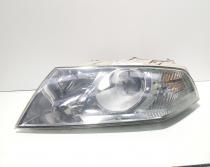 Far stanga cu lupa, Skoda Octavia 2 Combi (1Z5) vol pe dreapta (idi:718494)