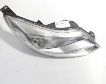 Far dreapta, Ford Focus 3 vol pe dreapta (idi:712735)