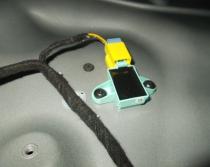 Senzor impact usa stanga fata Audi A5 (8T3)