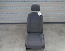 Scaun stanga fata cu airbag Vw Golf 5 Variant (1K5) 2007-2009