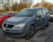 Vindem cutie de viteze Vw Touran 1.9tdi