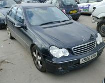 Vindem piese de caroserie Mercedes C-Class W203 2.7 CDI, OM612962