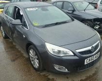 Vindem piese de caroserie Opel Astra J, 2.0cdti
