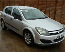 Vindem piese de caroserie Opel Astra H, 1.6benzina