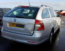 Vindem piese de caroserie Skoda Octavia 2 Combi (1Z5), 1.6 tdi CAY din dezmembrari