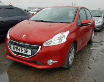 Vindem piese de interior Peugeot 208, 1.4 HDI 8HR din dezmembrari