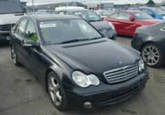 Vindem piese de caroserie Mercedes Clasa C (W203) 1.8b