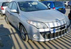 Dezmembrez Renault Megane 3 toate motorizarile (1.5 DCI, 1.6 benz)