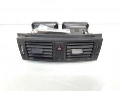 Grila aer bord centrala, Mercedes Clasa C (W204) (idi:597242)