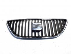 Grila bara fata centrala sus cu sigla, Seat Exeo ST (3R5) (idi:510397)