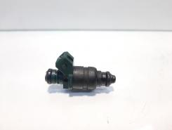 Injector, cod 037906031AA, Vw Golf 4 Variant (1J5) 1.6 B, AKL