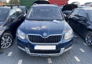 Dezmembrez piese caroserie, motor, cutie viteze, suspensie Skoda Yeti (5L) facelift 2.0 TDI 2014, CFHA