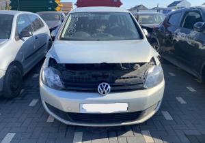 Dezmembrez piese caroserie, motor, cutie viteze, suspensie VW Golf 6 Plus 1.6 TDI 2011, CAYC