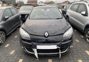 Dezmembrez piese caroserie, motor, cutie viteze, suspensie Renault Megane 3 Combi 1.5 DCI 2012, K9K846