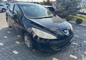 Dezmembrez piese caroserie, motor, cutie viteze, suspensie Peugeot 308 1.6 HDI, 9H02