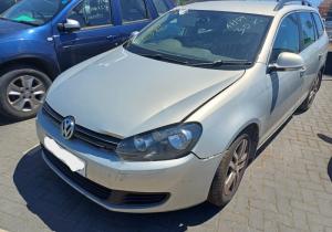 Dezmembrez piese caroserie, motor, cutie viteze, suspensie Volkswagen Golf 6 Variant (AJ5) 1.6 TDI, CAYC
