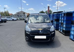 Dezmembrez piese caroserie, motor, cutie viteze, suspensie, Peugeot Partner (II) Tepee, 1.6 HDI, 9HP.