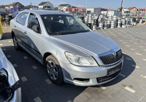 Dezmembrez piese caroserie, motor, cutie viteze, suspensie, Skoda Octavia 2 (1Z3) facelift, 1.6 TDI, CAYC.