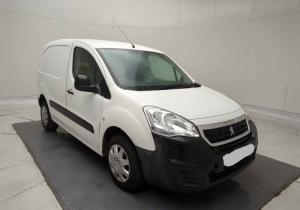 Vindem piese de caroserie si elemente de interior, pentru Peugeot Partner (II) , 1.6 HDI
