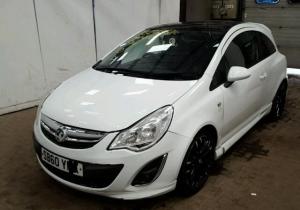 Vindem cutie de viteze Opel Corsa 1.2b