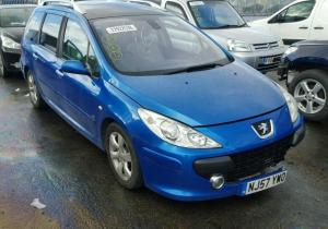 Vindem piese de interior Peugeot 307 (3A/C) 1.6 HDI, 9HZ