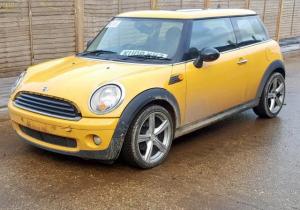 Vindem cutie de viteze Mini Cooper 1.6diesel