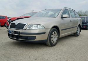 Vindem piese de motor Skoda Octavia 2 Combi (1Z5) 2.0 fsi BVY din dezmembrari