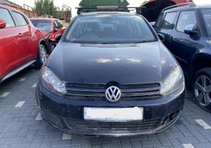 Dezmembrez piese caroserie, motor, cutie viteze, suspensie VW Golf 6 (5K1) 1.6 TDI 2010, CAYC