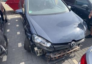 Dezmembrez piese caroserie, motor, cutie viteze, suspensie VW Golf 6 2.0 TDI 2009, CBAB