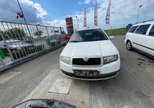 Dezmembrez piese caroserie, motor, cutie viteze, suspensie Skoda Fabia 1 Combi (6Y5) 1.4 benzina 16v 2004, BBZ