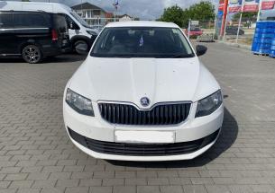 Dezmembrez piese caroserie, motor, cutie viteze, suspensie Skoda Octavia 3 (5E3) 1.6 TDI 2014, CLHA