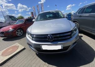 Dezmembrez piese caroserie, motor, cutie viteze, suspensie VW Tiguan (5N) facelift 2.0 TDI 4Motion 2012, CFFB