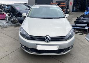 Dezmembrez piese caroserie, motor, cutie viteze, suspensie VW Golf 6 Variant (AJ5) 2.0 TDI 2010, CBDB