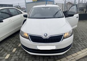 Dezmembrez piese caroserie, motor, cutie viteze, suspensie Skoda Rapid (NH3) 1.6 TDI 2015, CAYB