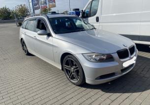 Dezmembrez piese caroserie, motor, cutie viteze, suspensie Bmw 3 Touring (E91) 2.0 diesel 2008, N47D20C