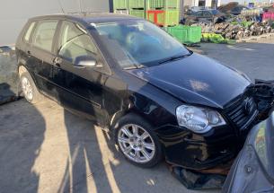 Dezmembrez piese caroserie, motor, cutie viteze, suspensie VW Polo (9N) 1.4 TDI 2006, BWB