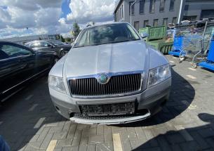 Dezmembrez piese caroserie, motor, cutie viteze, suspensie Skoda Octavia 2 Scout (1Z5) 2.0 TDI 4X4 2008, BMM