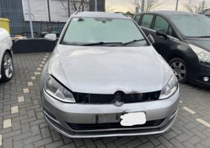 Dezmembrez piese caroserie, motor, cutie viteze, suspensie Vw Golf 7 Variant (BA5) 1.6 TDI, CXXB.
