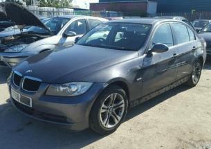 Vindem piese de motor BMW 320i E90