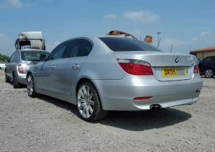 Vindem piese de motor Bmw 530d 2005